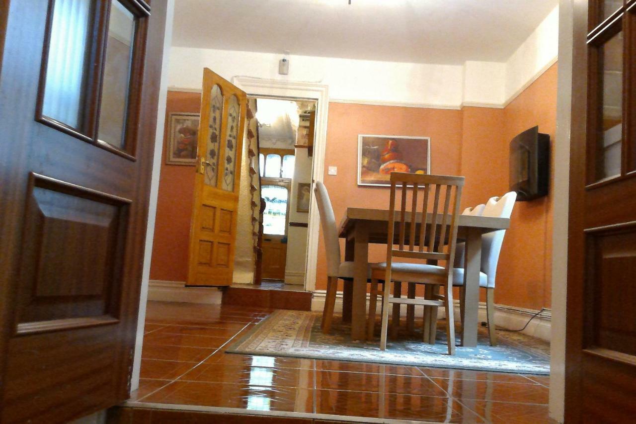 ホテルBeautiful Victorian House カーディフ エクステリア 写真